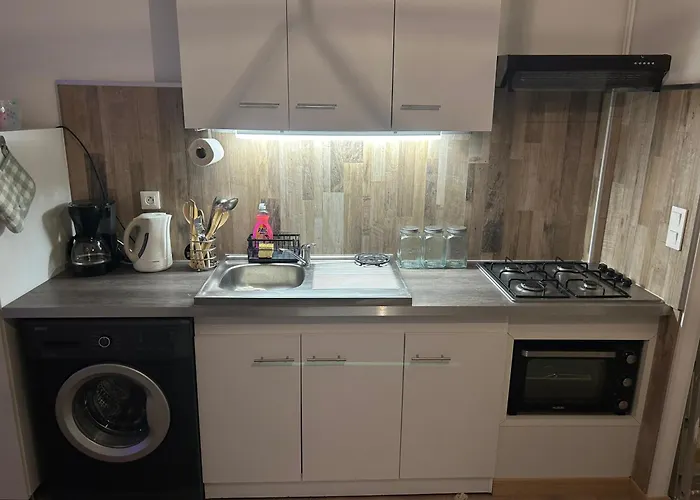 Appartement Charmant Au Coeur De Saint-Remy, Ideal Pour Une Escapade Provencale !