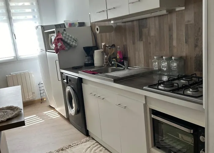 Appartement Charmant Au Coeur De Saint-Remy, Ideal Pour Une Escapade Provencale !